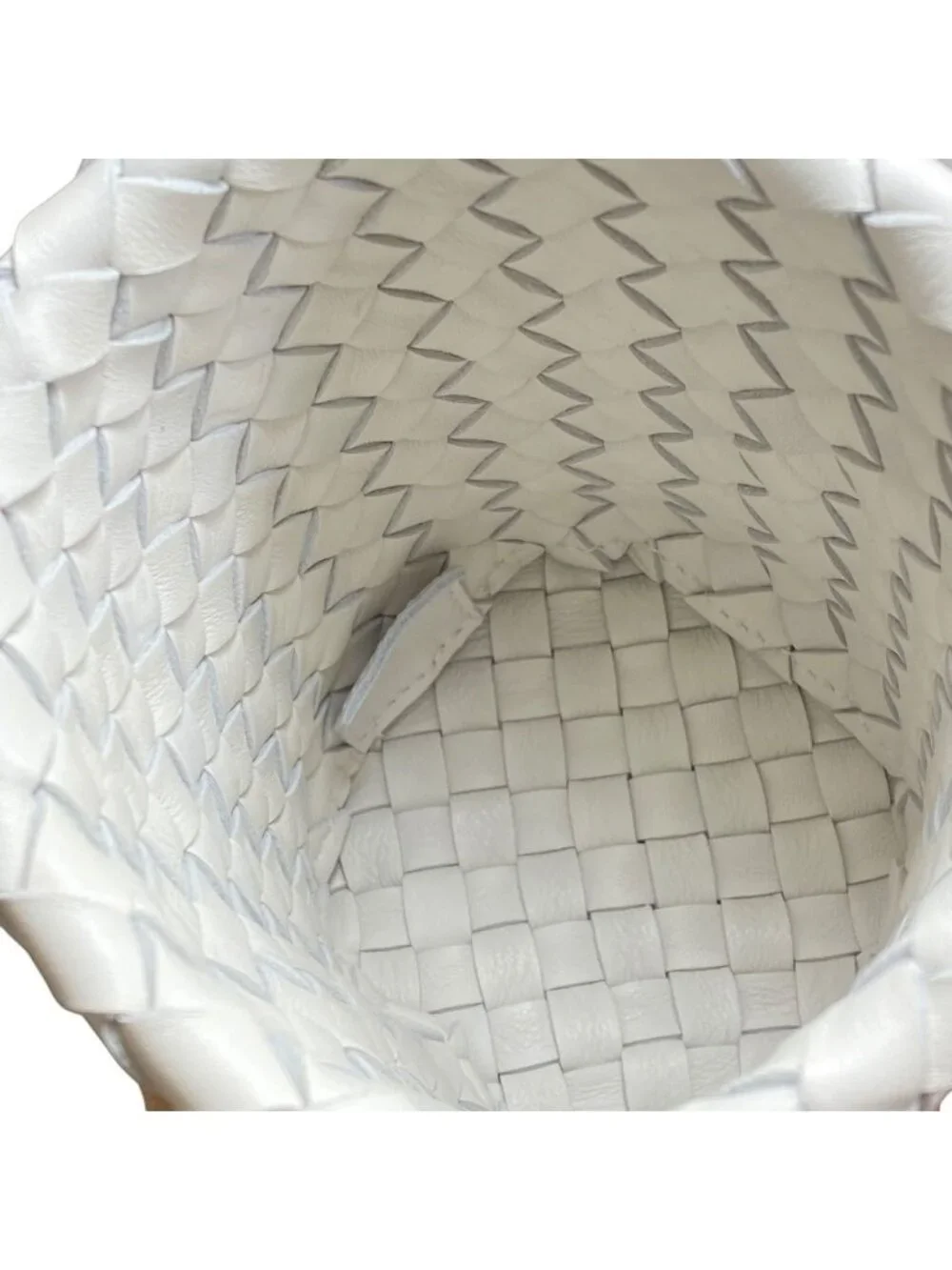 Bottega Veneta Intrecciato Case Multi Leather White Organized Practical